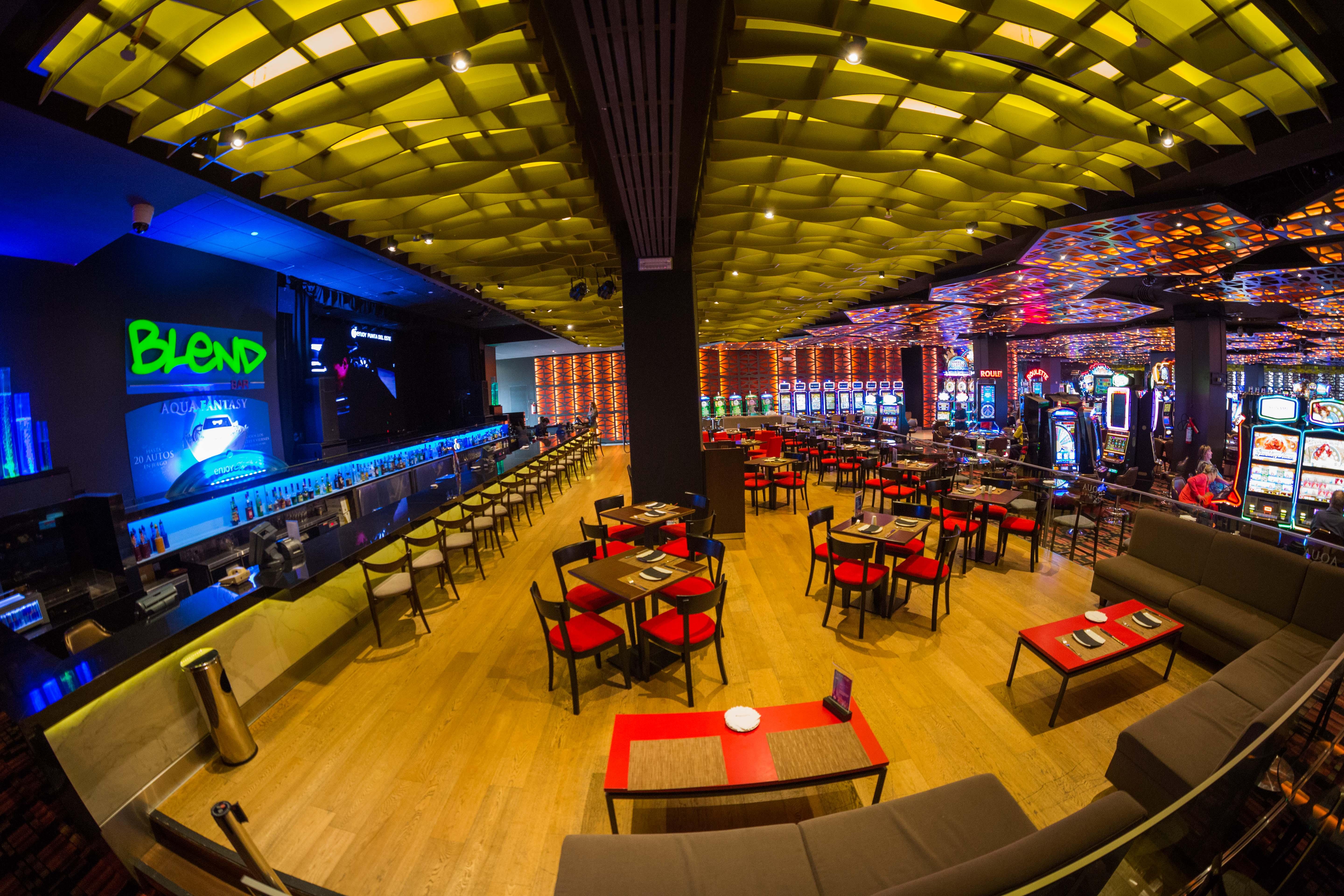 인조이 푼타 델 에스테 호텔 푼타델에스테 외부 사진 The interior of the bar
