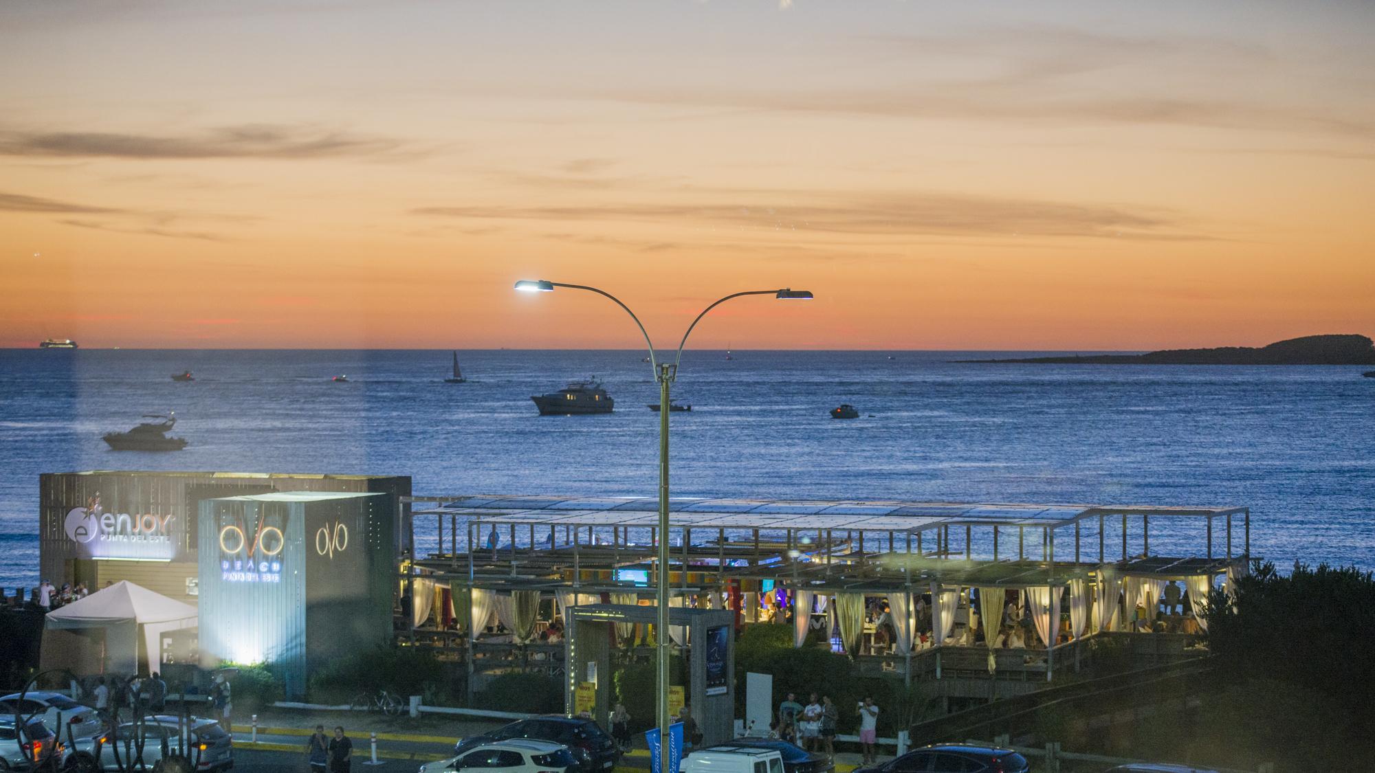 인조이 푼타 델 에스테 호텔 푼타델에스테 외부 사진 Sunset at the Marina