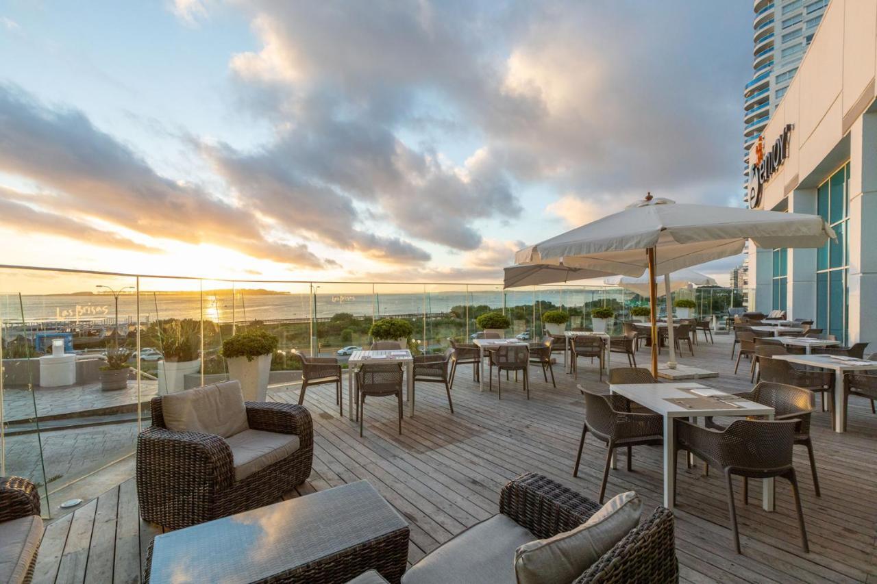 인조이 푼타 델 에스테 호텔 푼타델에스테 외부 사진 The rooftop bar at the hotel